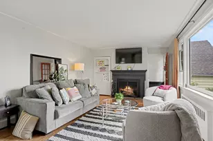 10 Crest Rd, Danbury, CT 06811 - Photo 4