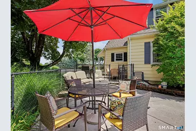 10 Crest Road, Danbury, CT 06811 - Photo 30