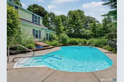 10 Crest Road, Danbury, CT 06811 - Photo 28