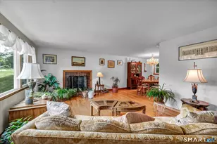 54 Exeter Rd, Hamden, CT 06518 - Photo 8