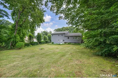 54 Exeter Road, Hamden, CT 06518 - Photo 38