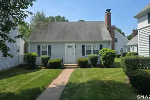 102 Wetherell St, Manchester, CT 06040 - Photo 2