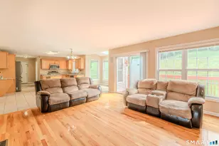 166 McCormick Ln, Middletown, CT 06457 - Photo 10