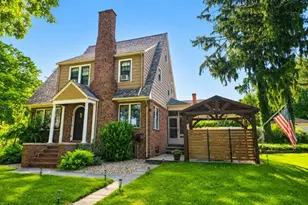 6 Collins Pkwy, Meriden, CT 06450 - Photo 1