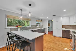 19 Tanglewood Rd, West Hartford, CT 06117 - Photo 8
