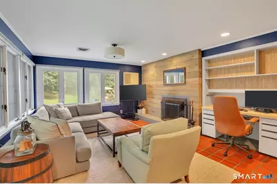 19 Tanglewood Road, West Hartford, CT 06117 - Photo 12