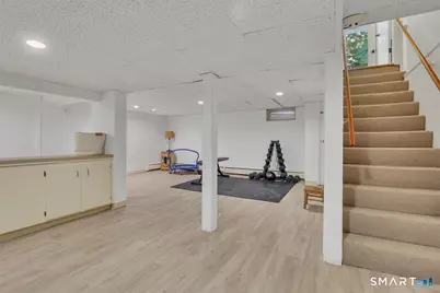 19 Tanglewood Road, West Hartford, CT 06117 - Photo 24