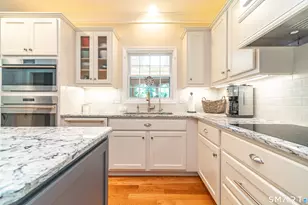17 Fairlawn Dr, Wallingford, CT 06492 - Photo 16