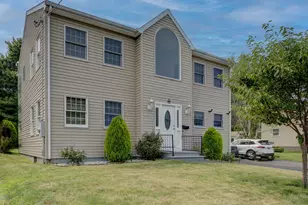 29 Fenwood Ave, West Hartford, CT 06110 - Photo 1
