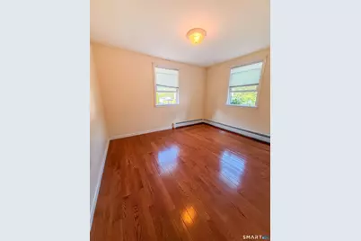 82 Sande Avenue, Waterbury, CT 06706 - Photo 18