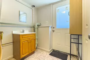 82 Sande Ave, Waterbury, CT 06706 - Photo 26