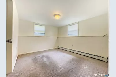 82 Sande Avenue, Waterbury, CT 06706 - Photo 22