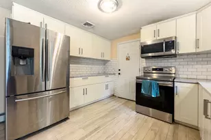 82 Sande Ave, Waterbury, CT 06706 - Photo 8