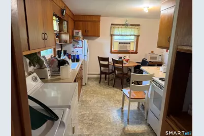 17 Russ Sim Heights, Groton, CT 06340 - Photo 8