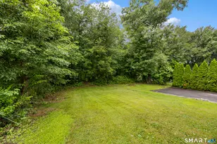 165 Birchwood St, Waterbury, CT 06708 - Photo 32