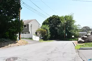 42 Poe Ct, Fairfield, CT 06825 - Photo 18