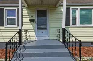 98 Mountain St, Hartford, CT 06106 - Photo 2