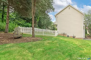 8 Minuteman Cir, Southbury, CT 06488 - Photo 28