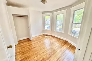 65 Lilac St, New Haven, CT 06511 - Photo 4