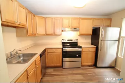 122 Heather Ridge #122, Shelton, CT 06484 - Photo 6