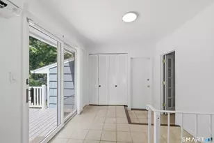 207 Barncroft Rd, Stamford, CT 06902 - Photo 10