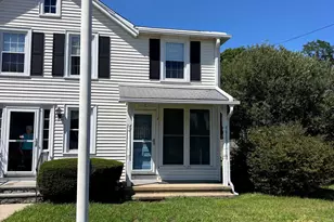 7 Main St, Essex, CT 06409 - Photo 1