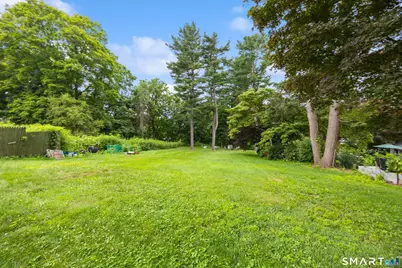 242 Main Street, Durham, CT 06422 - Photo 8