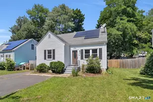 117 Westerly St, Manchester, CT 06042 - Photo 2