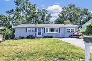 10 Nacca Rd, West Haven, CT 06516 - Photo 2