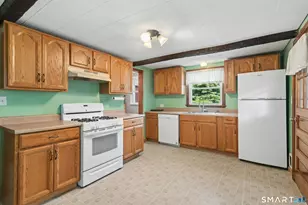 125 Shadduck Rd, Middlebury, CT 06762 - Photo 10