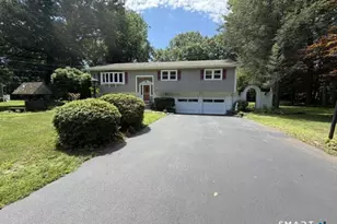 73 Fawn Hill Rd, Shelton, CT 06484 - Photo 1