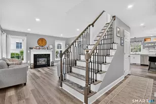 371 Tyler Ave, Groton, CT 06340 - Photo 16