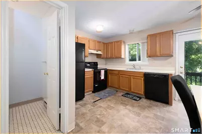 200 Yale Street #33B, Waterbury, CT 06704 - Photo 6