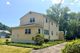 1130-B Blue Hills Ave, Bloomfield, CT 06002 - Photo 1