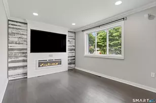 1 Campfield Dr, Fairfield, CT 06825 - Photo 4