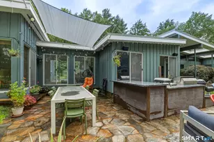 20 Crestview (Incl 24 Crestview Dr ) Dr, Woodbridge, CT 06525 - Photo 6