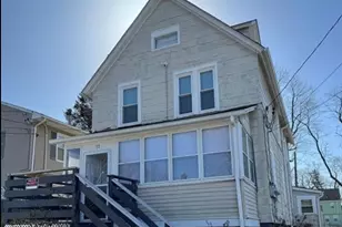55 Simpson St, Hartford, CT 06112 - Photo 1