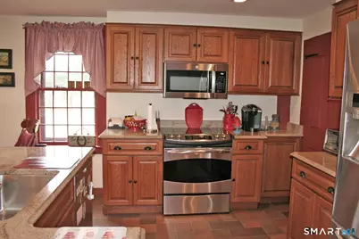 355 Wall Street, Hebron, CT 06248 - Photo 12