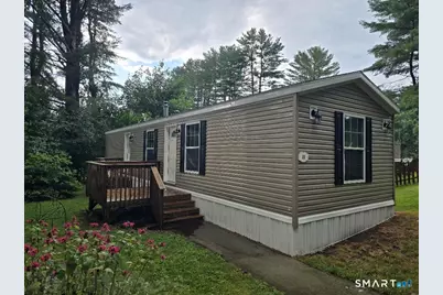 11 R and R Park, Killingly, CT 06241 - Photo 1