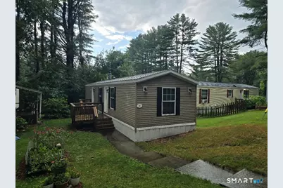 11 R and R Park, Killingly, CT 06241 - Photo 2