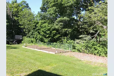 87 Hotchkiss Grove Road, Branford, CT 06405 - Photo 18