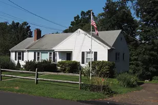 87 Hotchkiss Grove Rd, Branford, CT 06405 - Photo 1