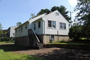 87 Hotchkiss Grove Rd, Branford, CT 06405 - Photo 22