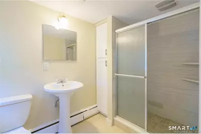 33 Sky View Drive, West Hartford, CT 06117 - Photo 32