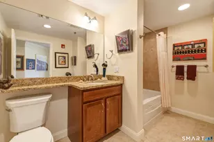 25 Cassandra Blvd, West Hartford, CT 06107 - Photo 20