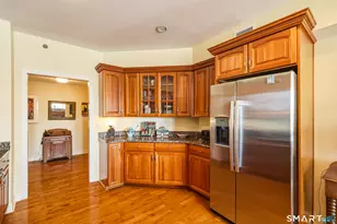 25 Cassandra Blvd, West Hartford, CT 06107 - Photo 10