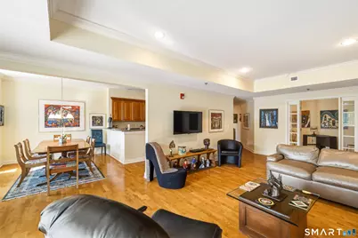 25 Cassandra Boulevard #204, West Hartford, CT 06107 - Photo 6