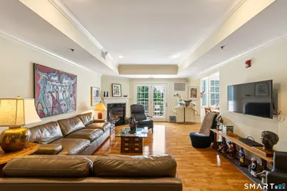 25 Cassandra Boulevard #204, West Hartford, CT 06107 - Photo 4