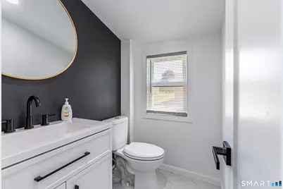 301 Hartford Avenue, Old Lyme, CT 06371 - Photo 22