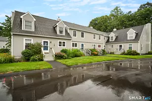 21 S Village Ct, Branford, CT 06405 - Photo 2
